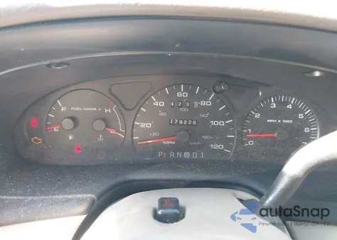 2000 Ford Taurus Se z USA, uszkodzony, nr VIN 1FAFP5821YA156682